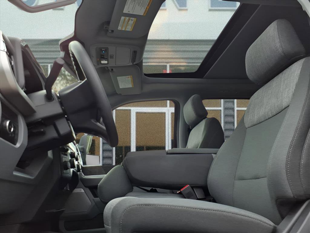 New 2026 Ford F350 XLT image 9