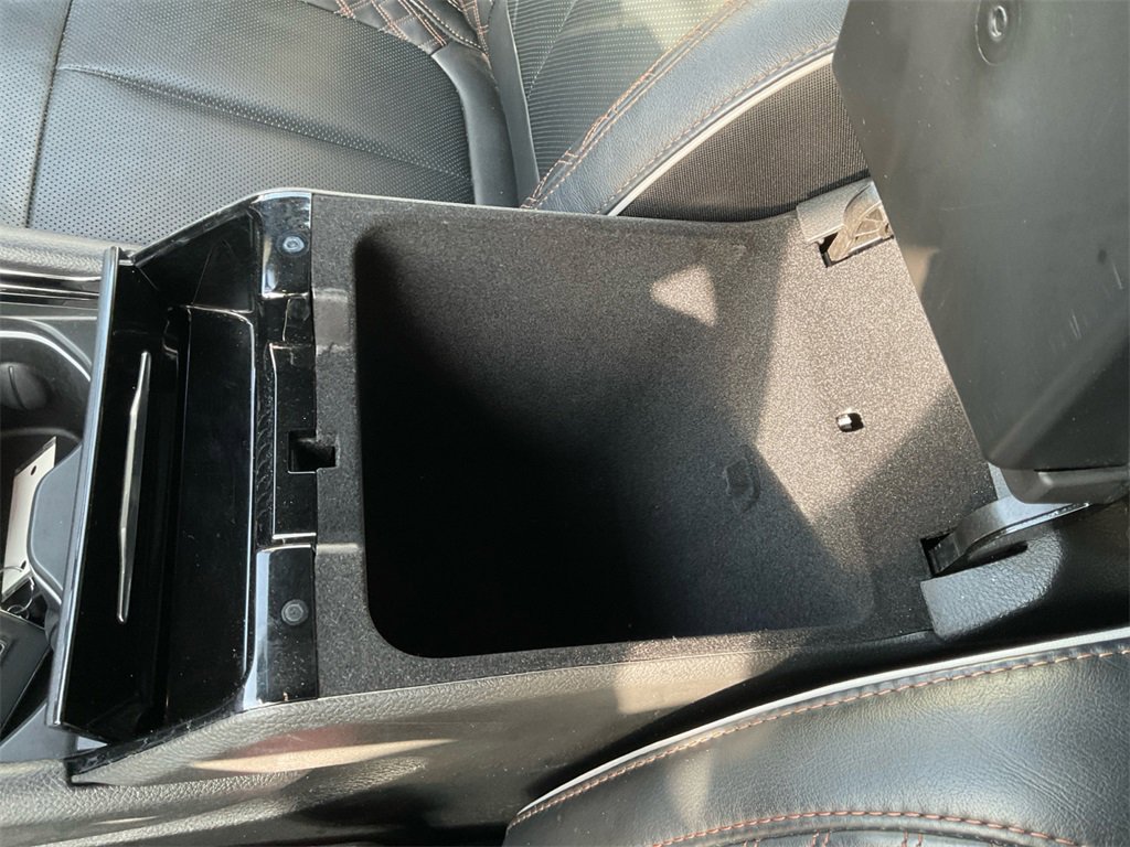 Used 2025 Jeep Grand Cherokee Summit image 11