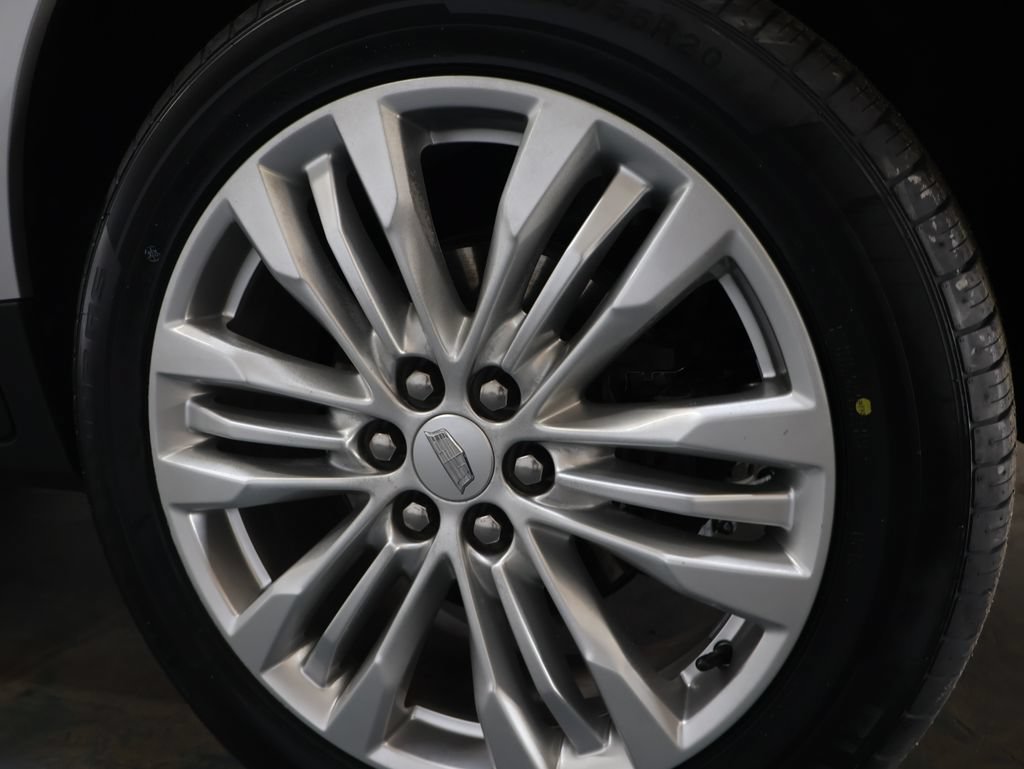 Used 2019 Cadillac XT5 Premium Luxury AWD/4WD image 32