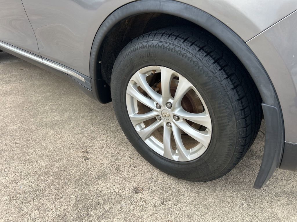 Used 2014 INFINITI QX70 AWD image 9