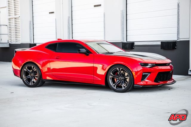 Used 2017 Chevrolet Camaro SS RWD image 63
