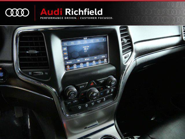 Used 2018 Jeep Grand Cherokee Limited w/ Trailer Tow Group IV AWD/4WD image 12