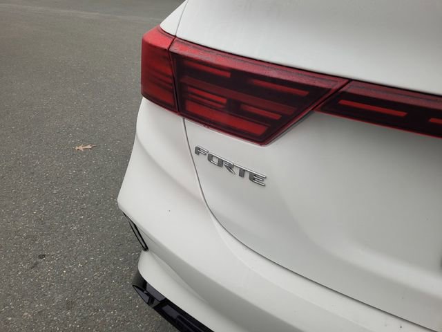 Used 2023 Kia Forte GT-Line w/ GT-Line Premium Package image 6