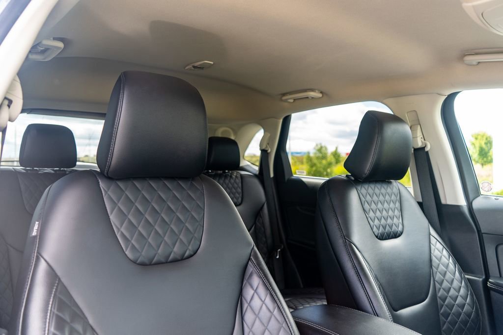 Used 2024 Ford Edge Titanium image 13