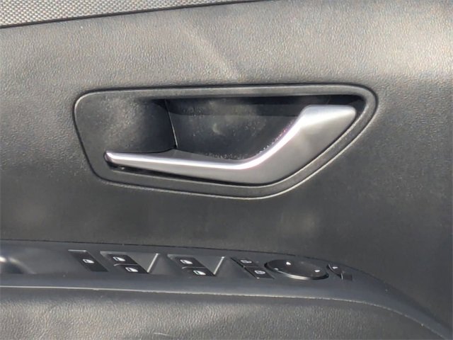 Certified 2025 Hyundai Tucson SE image 11