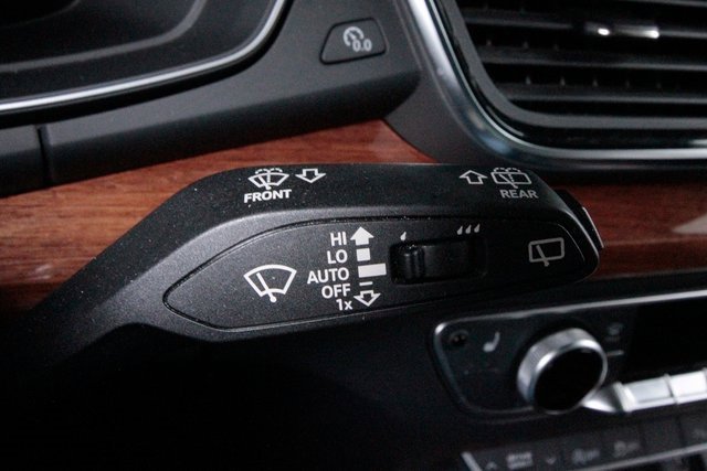 Used 2022 Audi Q5 2.0T Premium Plus image 19