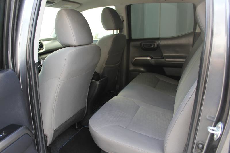 Used 2022 Toyota Tacoma SR5 image 12