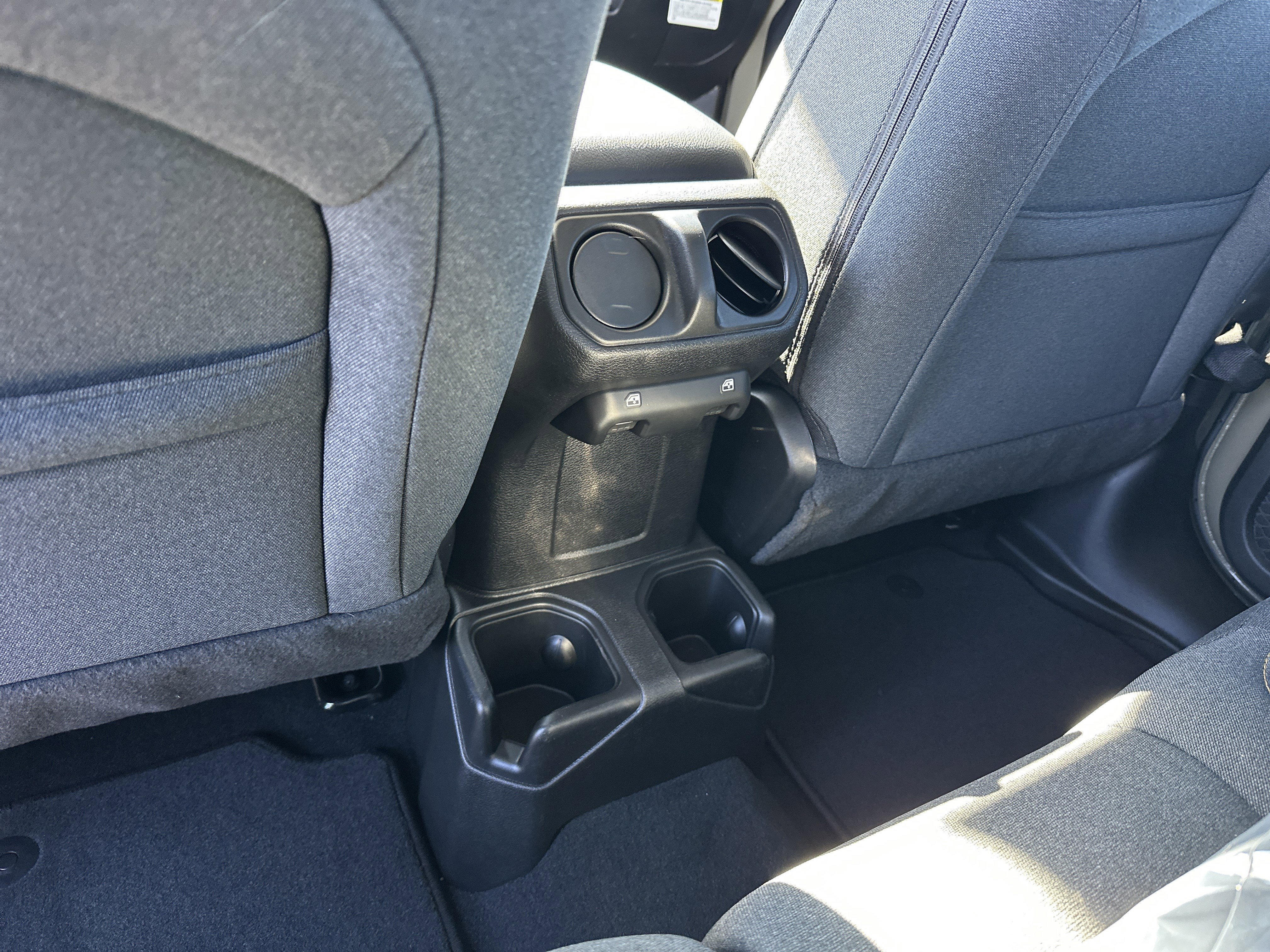 New 2026 Jeep Gladiator Sport image 13