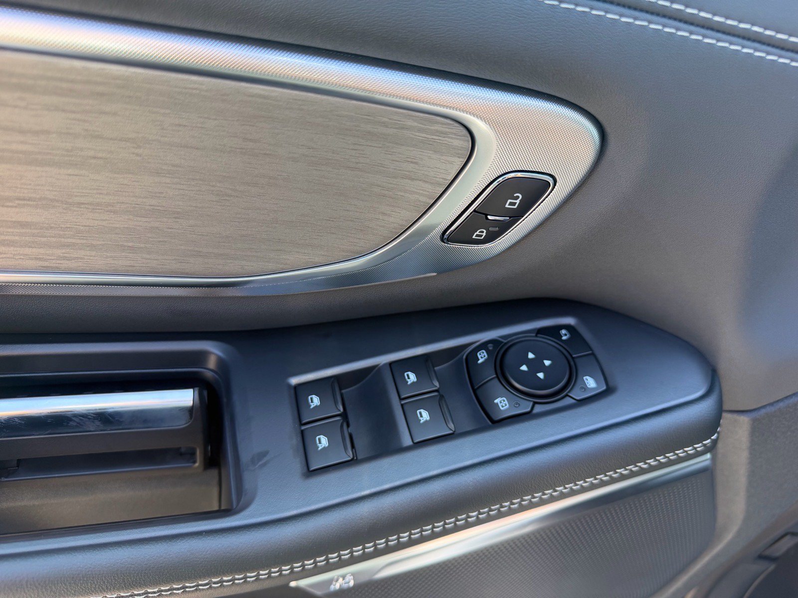 New 2027 Ford Expedition Max Platinum AWD/4WD image 25
