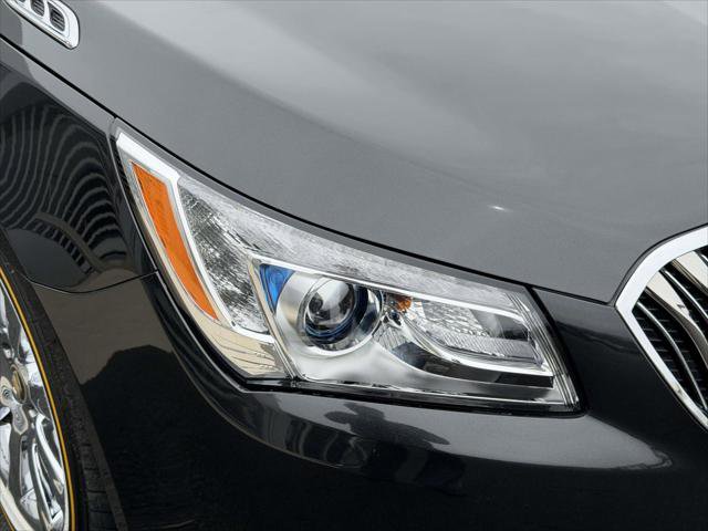 Used 2014 Buick LaCrosse Premium w/ Ultra Luxury Package FWD image 12