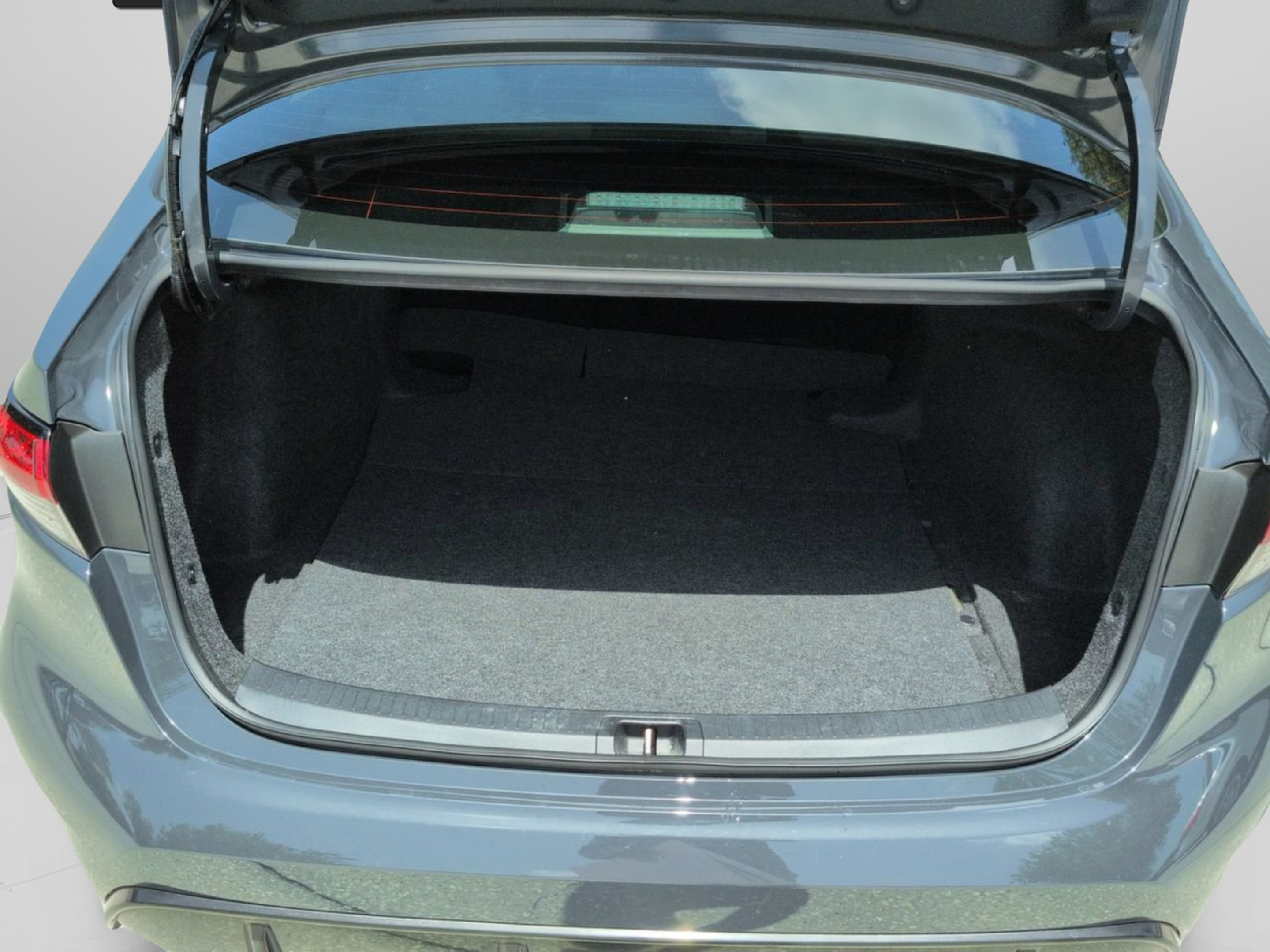 Used 2025 Toyota Corolla SE FWD image 16