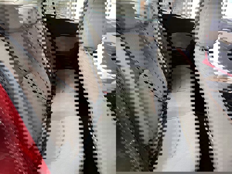 Used 2015 MAZDA MAZDA3 i Sport image 24