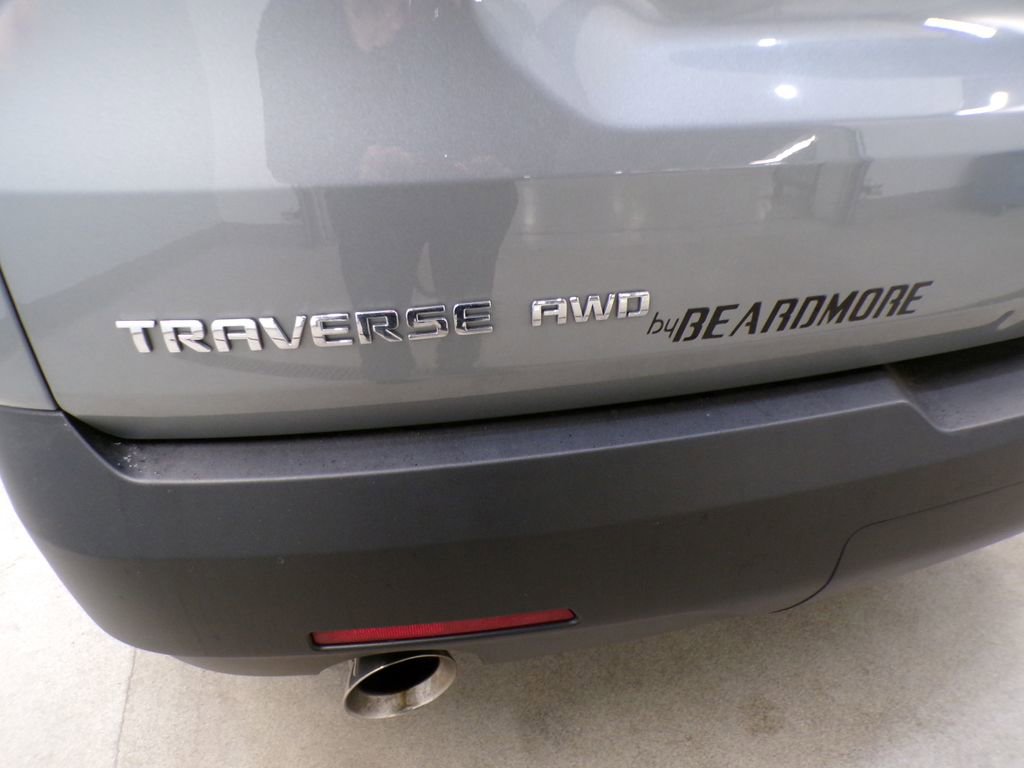 Used 2023 Chevrolet Traverse LT w/ LPO, Floor Liner Package AWD/4WD image 6