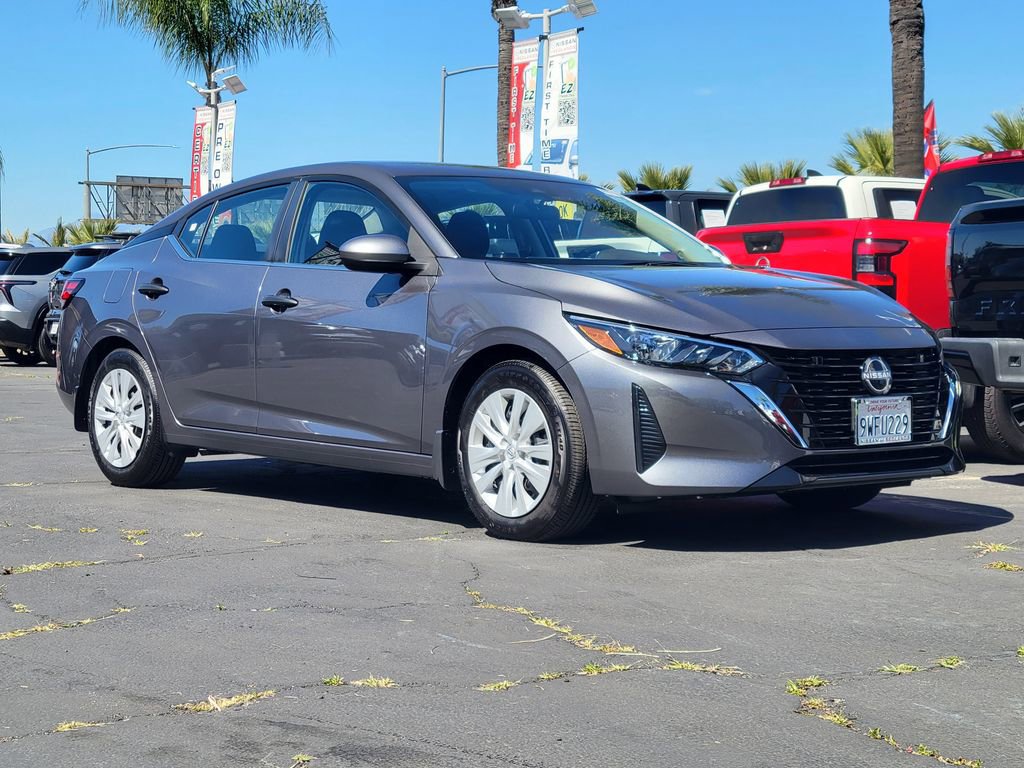 Certified 2025 Nissan Sentra S image 31