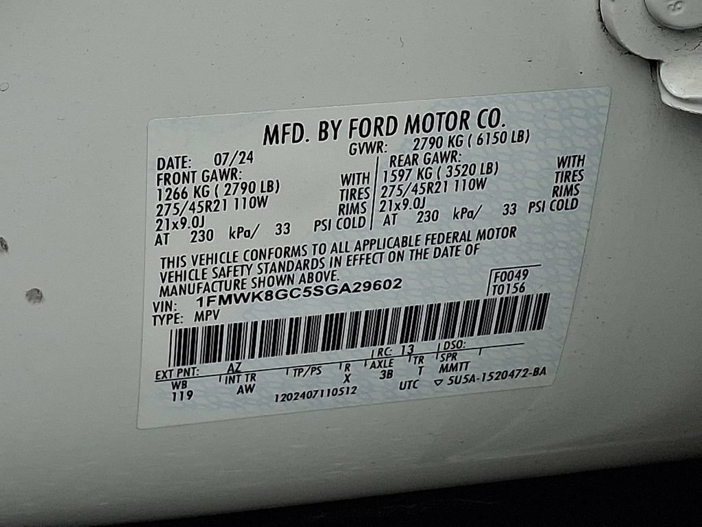 Used 2025 Ford Explorer ST AWD/4WD image 28