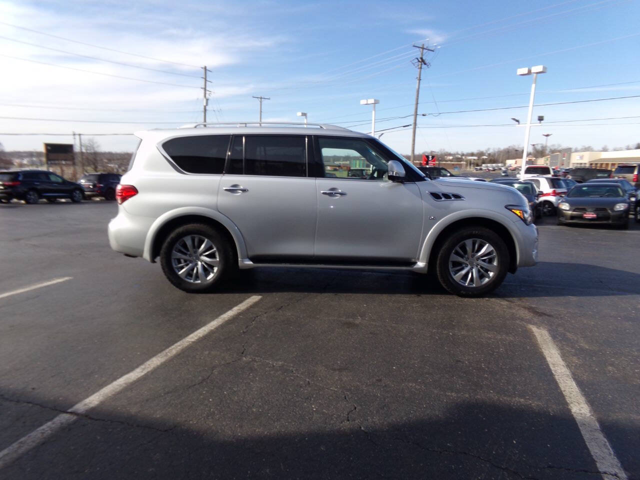 Used 2015 INFINITI QX80 4WD w/ Driver's Assistance Package image 3