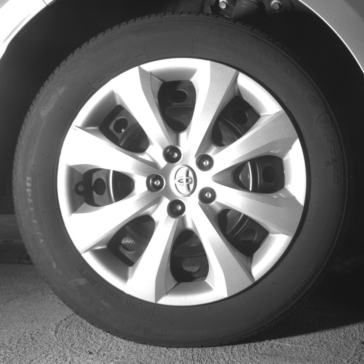 Used 2025 Toyota Corolla LE FWD image 15