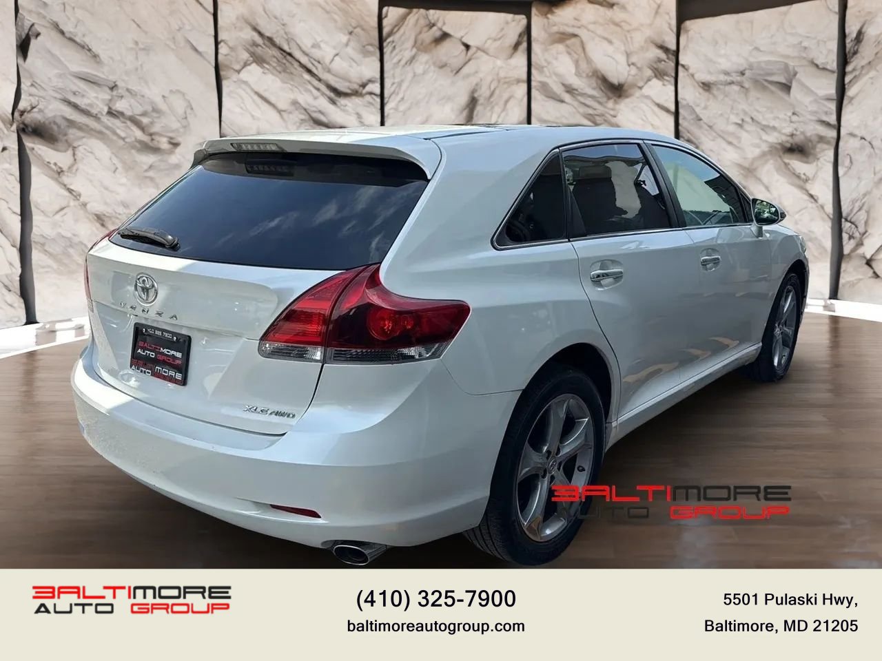 Used 2014 Toyota Venza XLE w/ XLE Premium Package AWD/4WD image 4