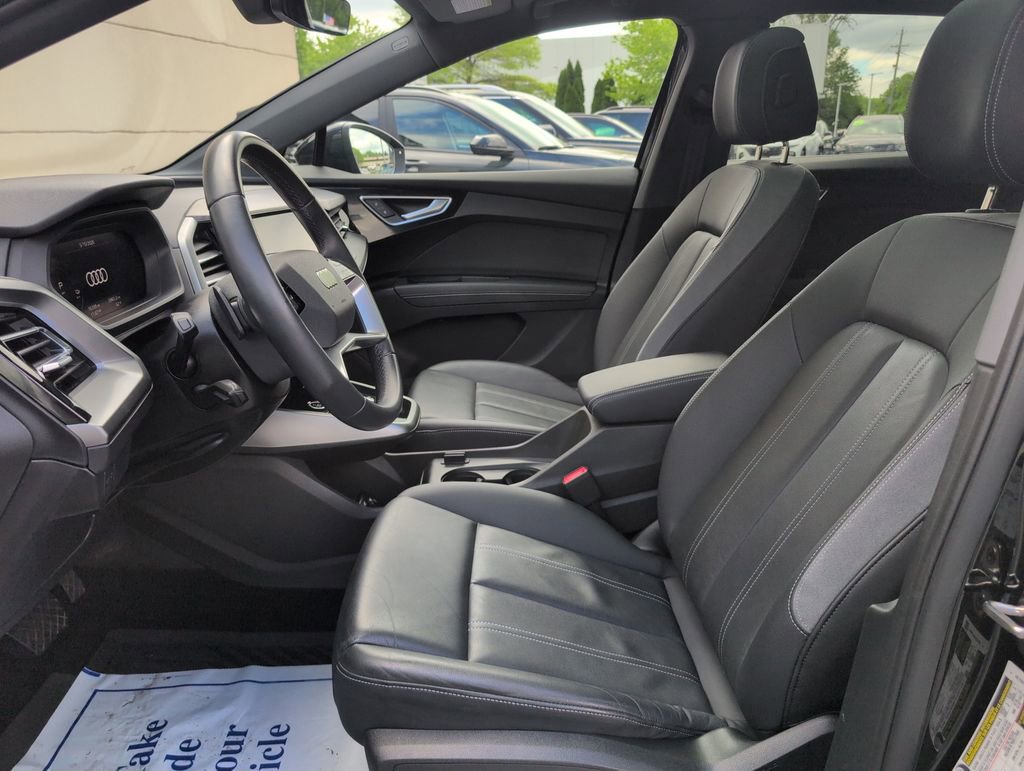 Used 2023 Audi Q4 e-tron Premium Plus w/ Premium Plus RWD image 10