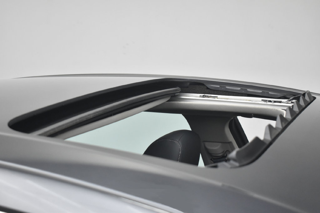 Used 2021 Acura TLX w/ Technology Package FWD image 14