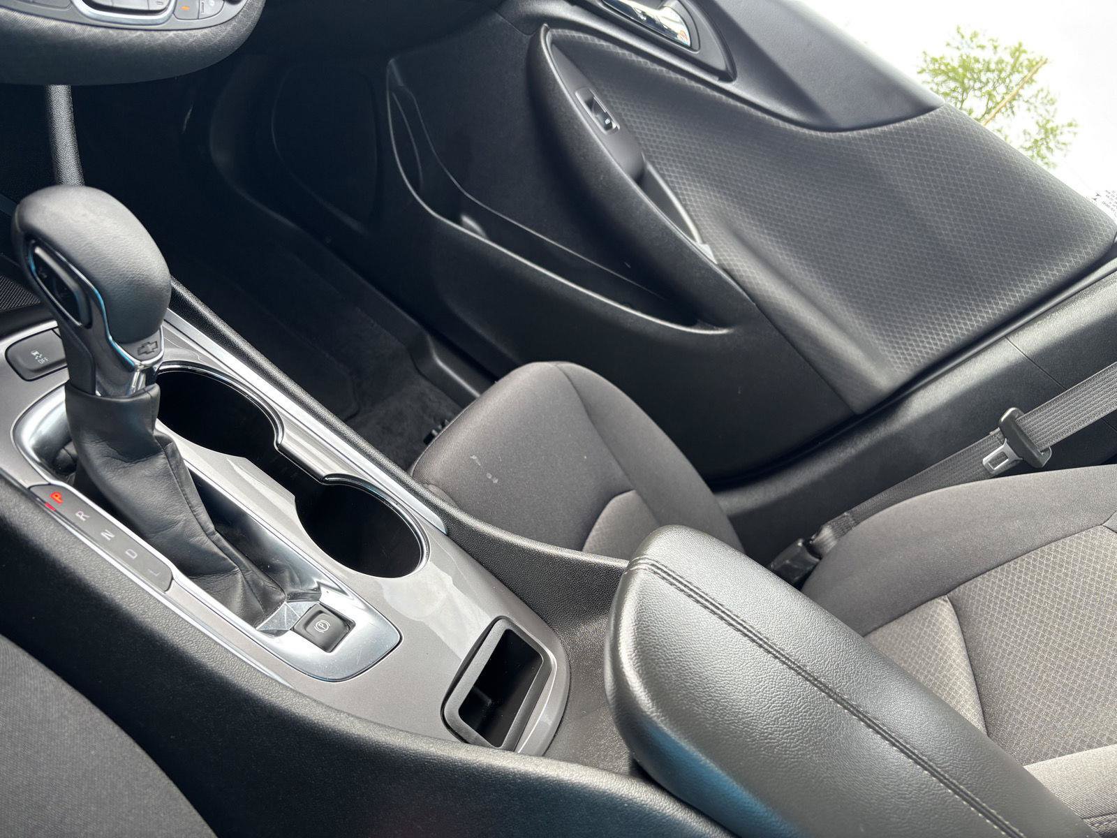 Used 2025 Chevrolet Malibu LT FWD image 26