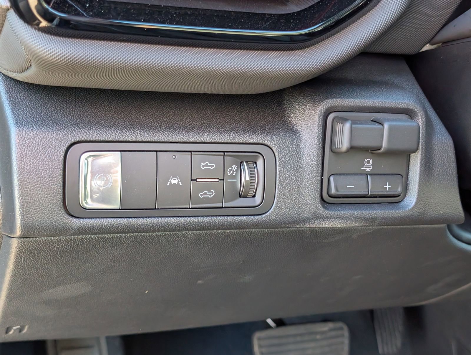 New 2026 Chevrolet Silverado EV Trail Boss w/ Premium Package image 20