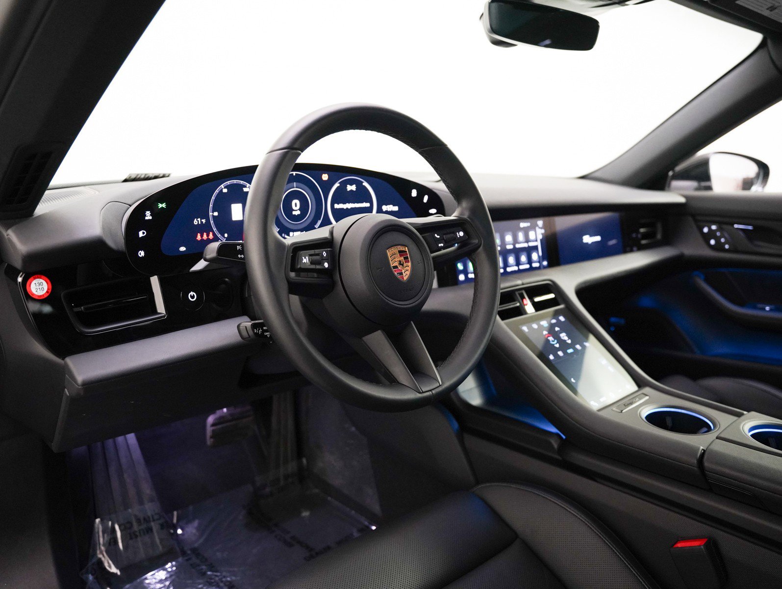 Certified 2022 Porsche Taycan 4S image 4