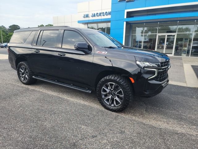 Used 2021 Chevrolet Suburban Z71 w/ Z71 Signature Package AWD/4WD image 5