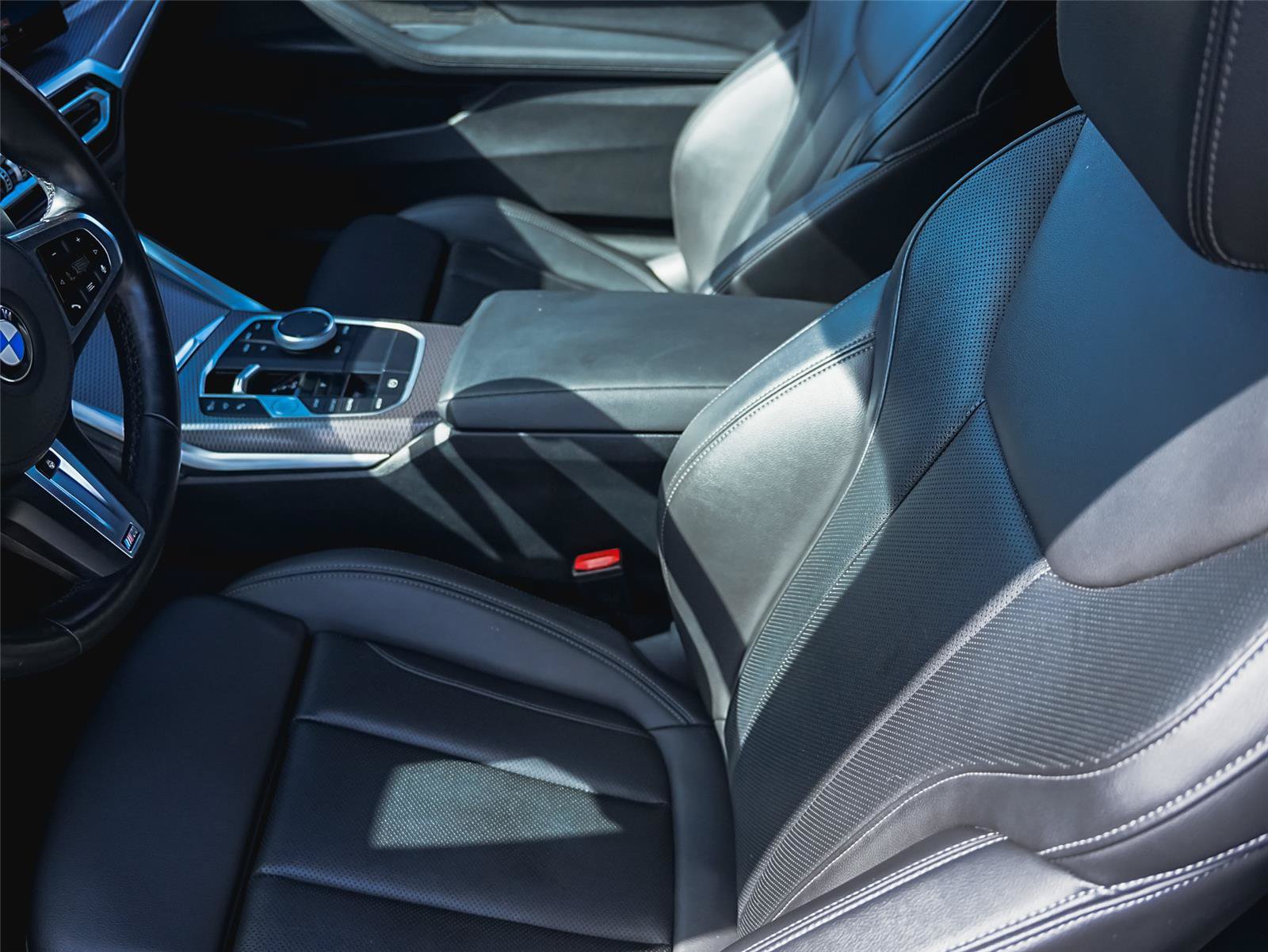 Used 2024 BMW M440i Coupe w/ Premium Package RWD image 12