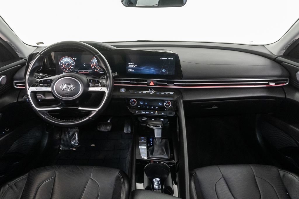 Used 2023 Hyundai Elantra Limited FWD image 30