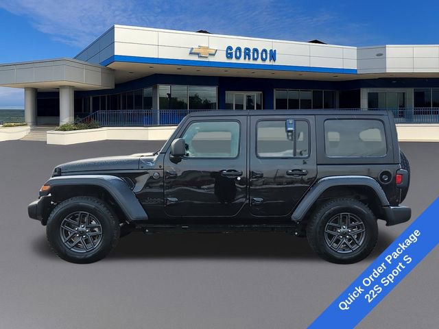 Used 2024 Jeep Wrangler Sport S image 3