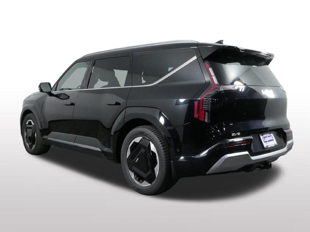 Used 2024 Kia EV9 Land AWD/4WD image 9