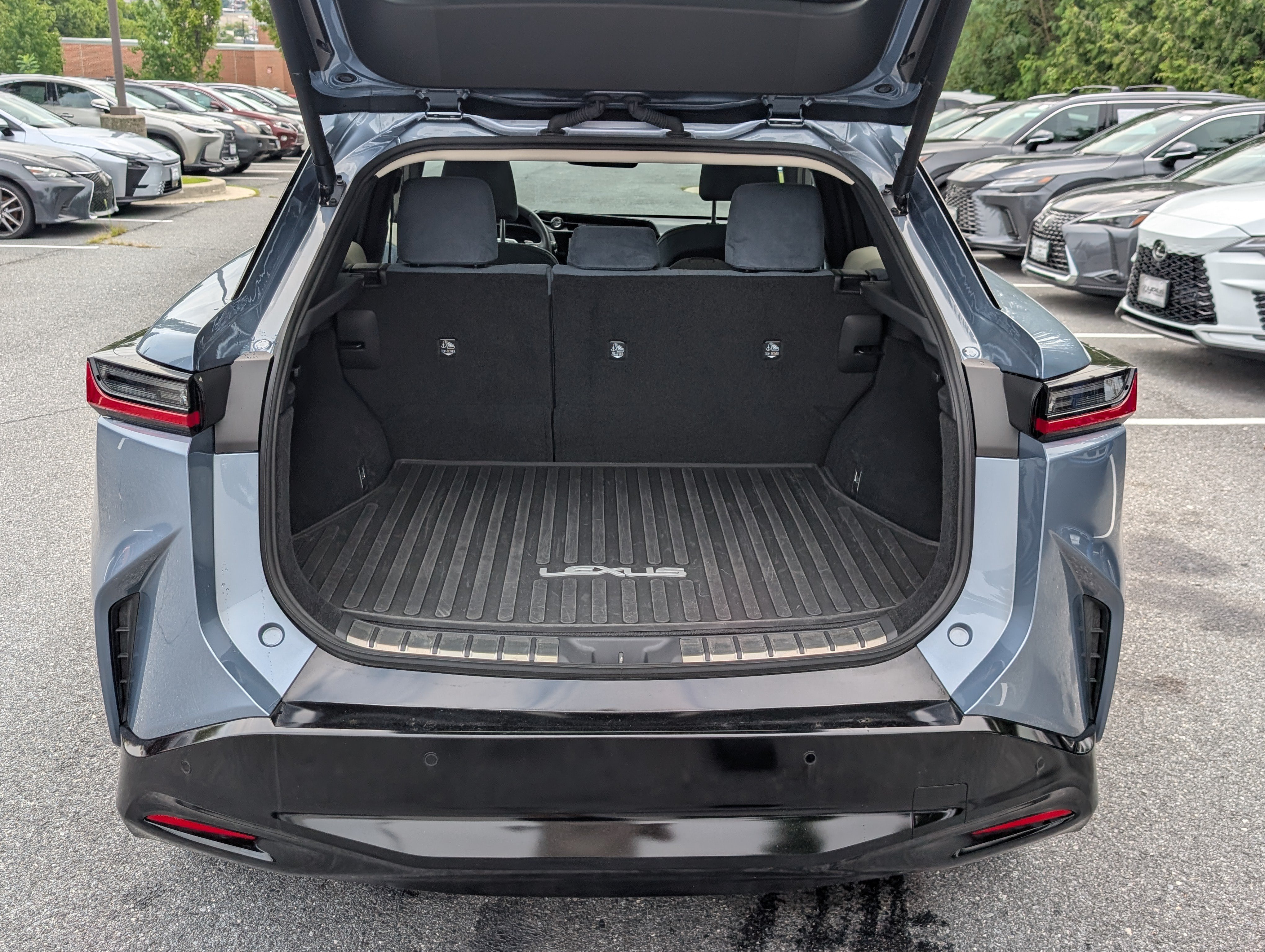 Used 2023 Lexus RZ 450e Premium w/ Accessory Package (2T) AWD/4WD image 13