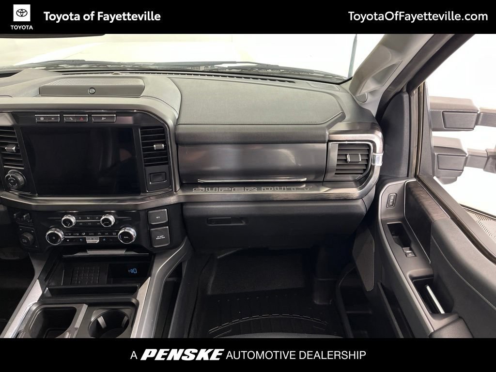 Used 2023 Ford F250 Lariat w/ Lariat Ultimate Package AWD/4WD image 25