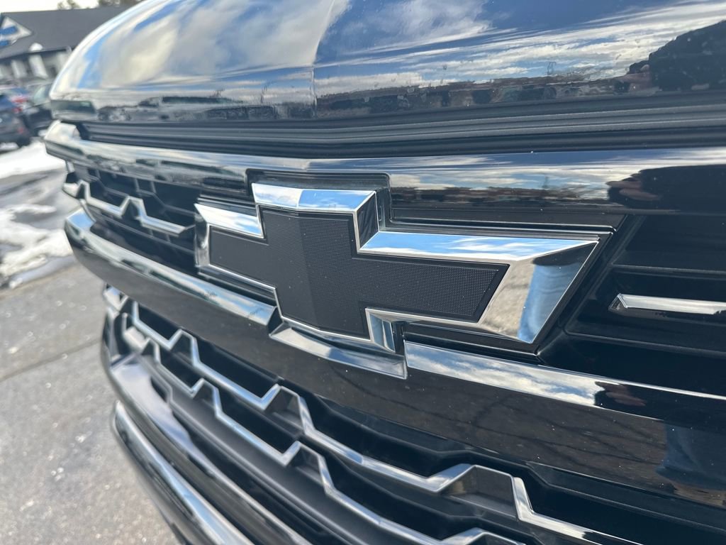 Used 2023 Chevrolet Silverado 1500 RST w/ RST All Star Premium Package image 9