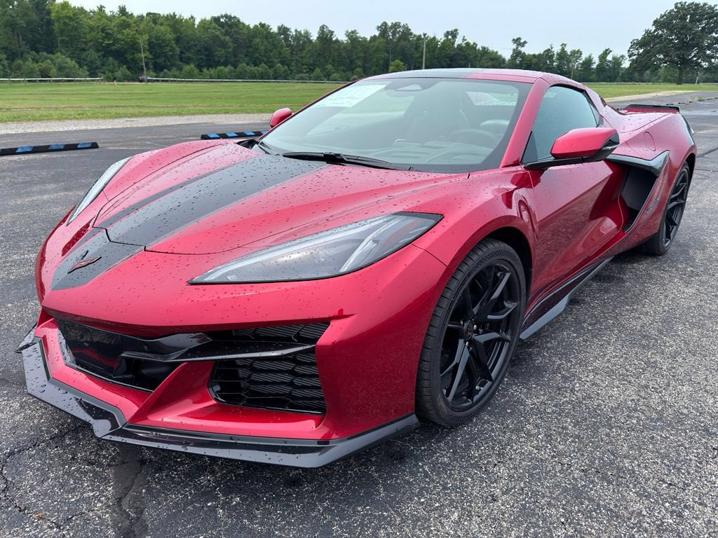 New 2027 Chevrolet Corvette Grand Sport RWD image 13