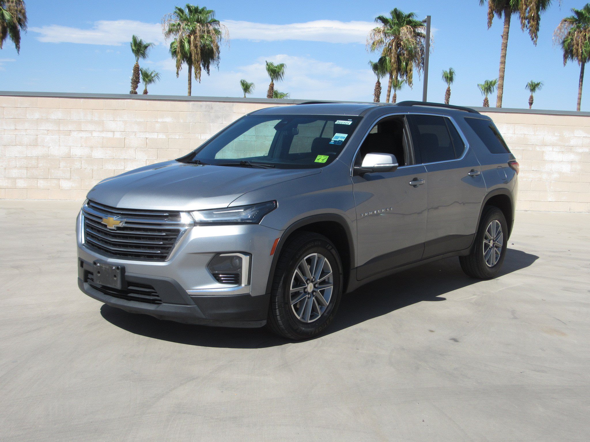 Used 2023 Chevrolet Traverse LT