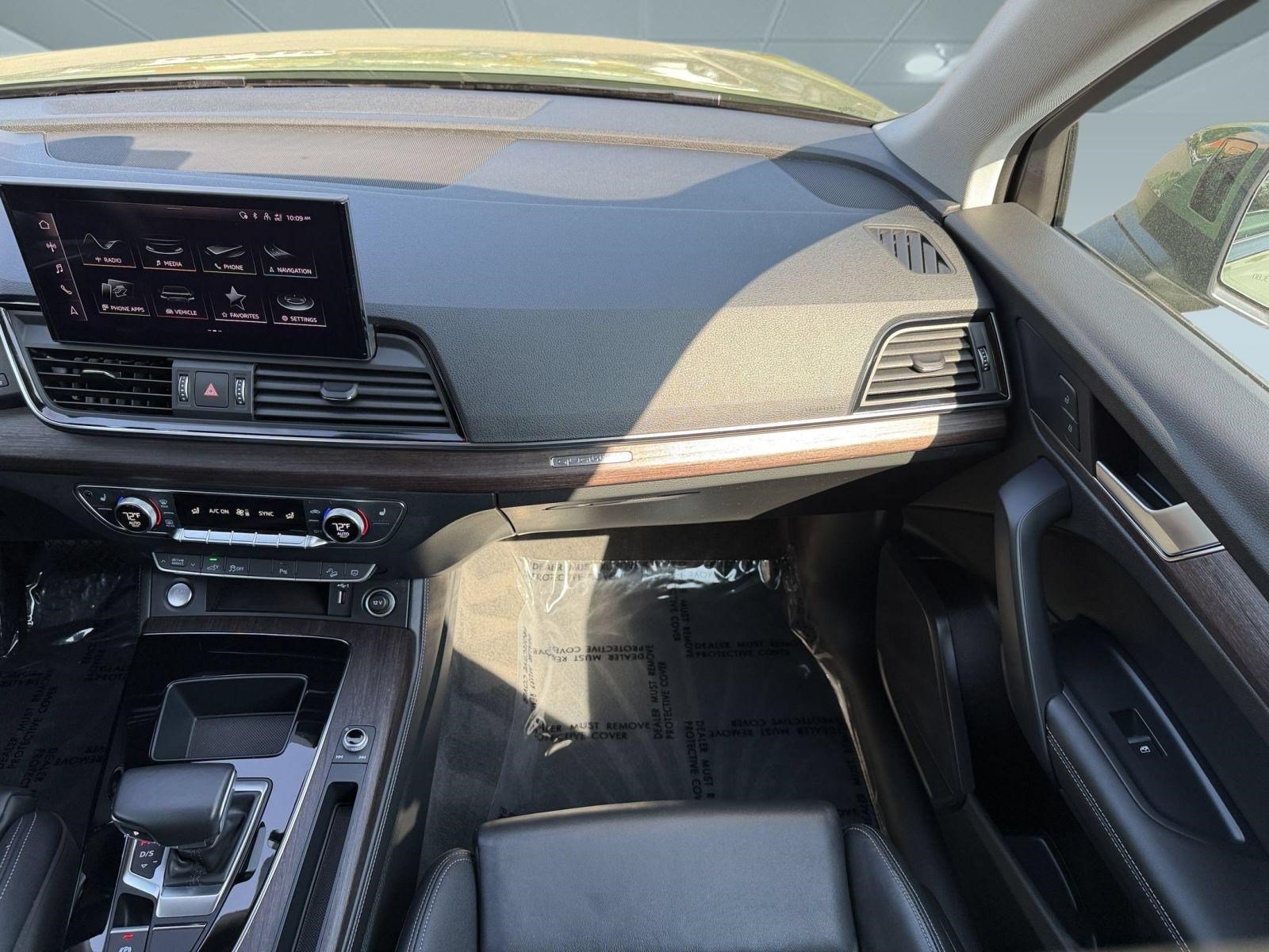 Used 2022 Audi Q5 e Premium Plus AWD/4WD image 30