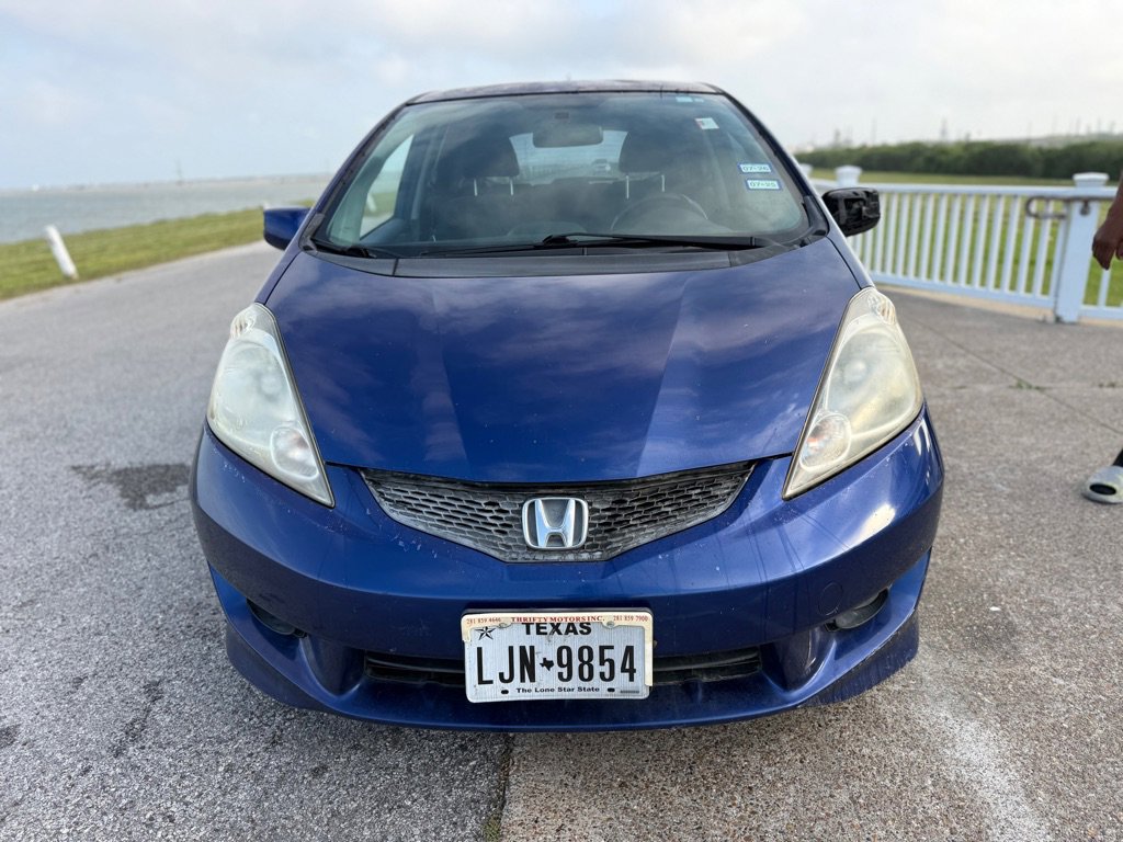 Used 2009 Honda Fit Sport image 2