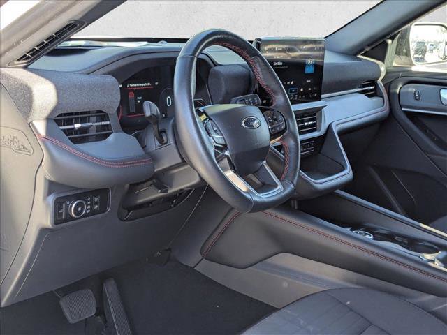 Used 2025 Ford Explorer ST-Line image 10
