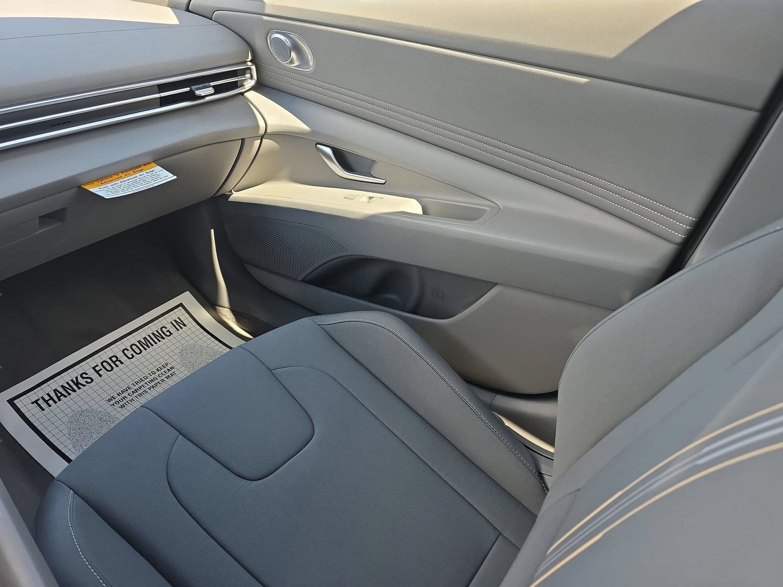 New 2026 Hyundai Elantra SEL Sport Premium FWD image 13