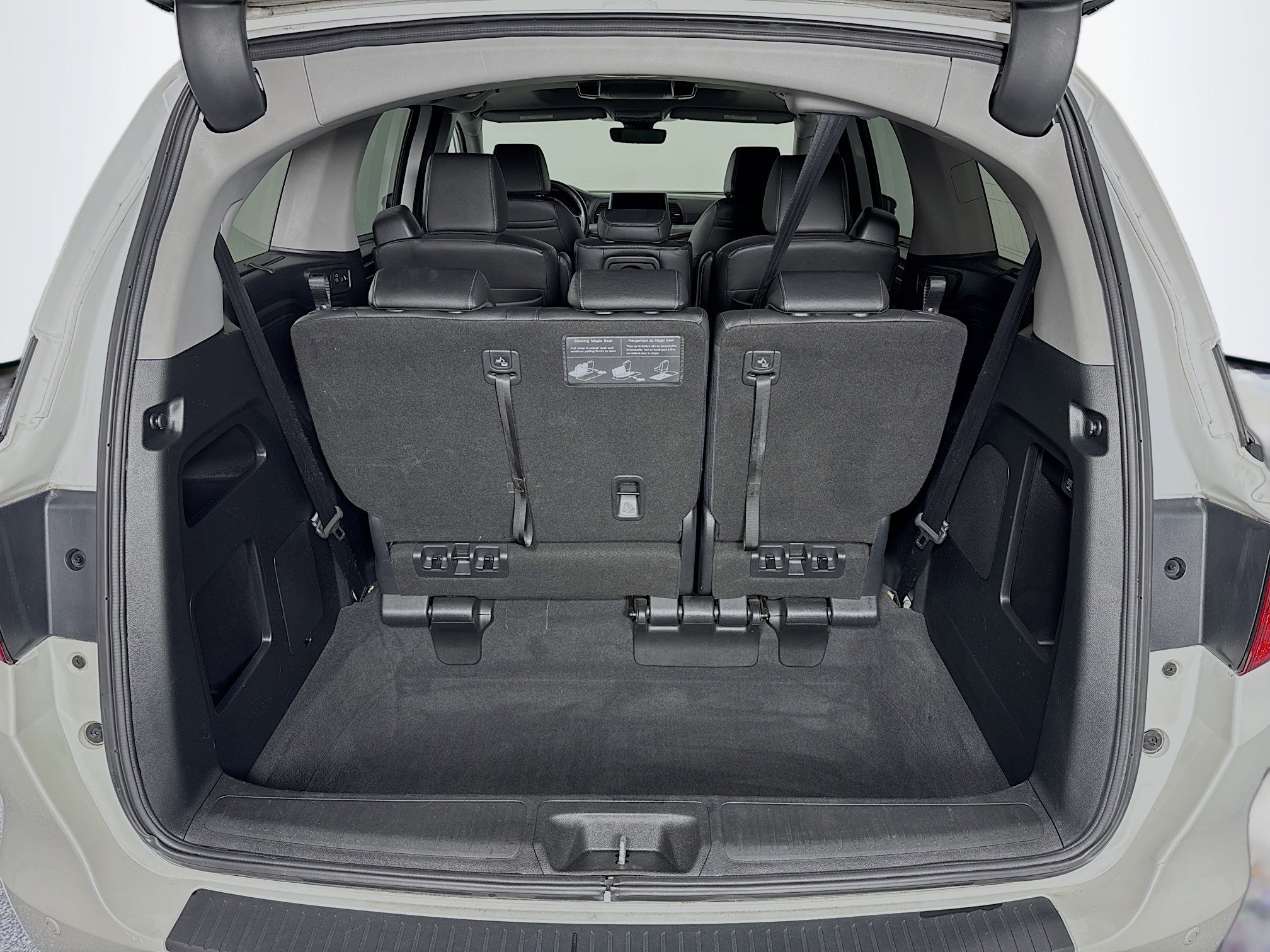 Certified 2022 Honda Odyssey Touring image 28