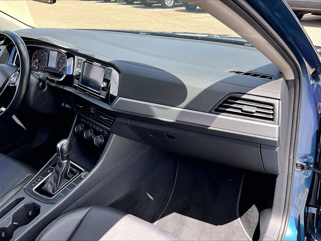 Used 2019 Volkswagen Jetta SE FWD image 13