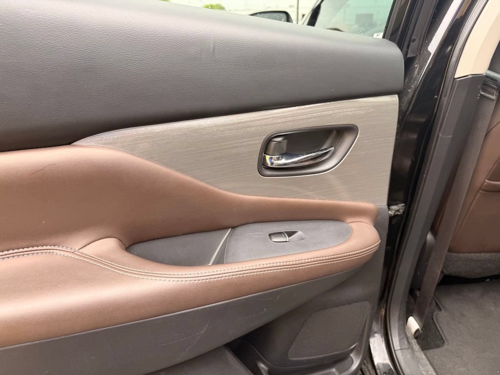 Used 2018 Nissan Murano SL w/ Moonroof Package AWD/4WD image 27