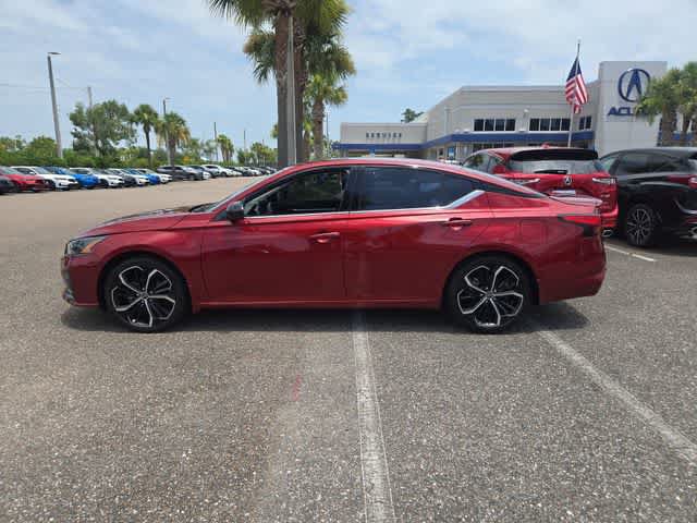Used 2023 Nissan Altima 2.5 SR w/ SR Premium Package FWD image 5