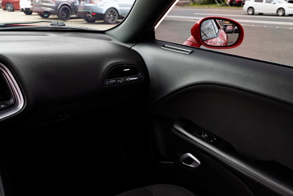 Used 2021 Dodge Challenger R/T w/ Driver Convenience Group image 11