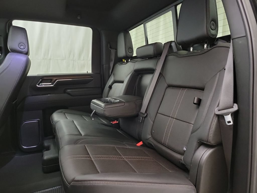 Certified 2024 Chevrolet Silverado 3500 High Country w/ High Country Premium Package AWD/4WD image 12