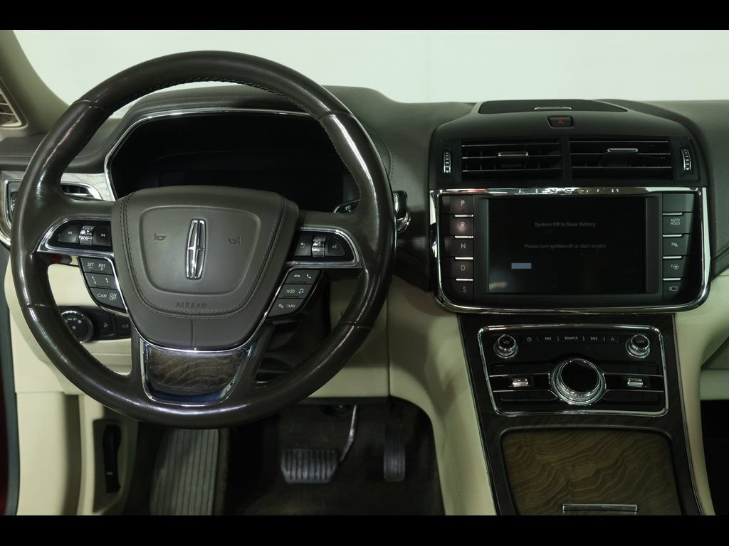 Used 2017 Lincoln Continental Select w/ Technology Package FWD image 20