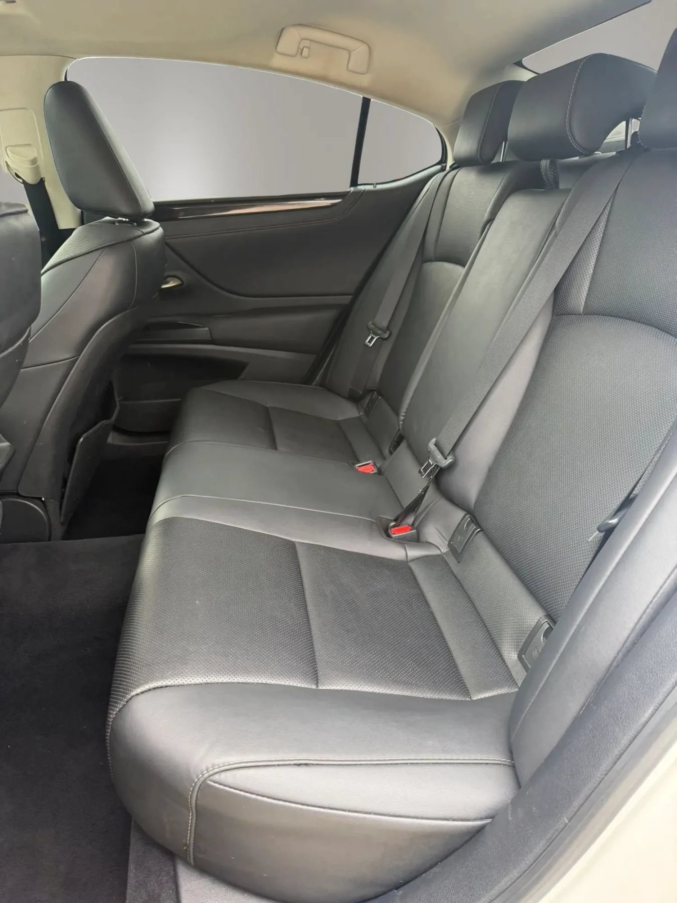 Used 2021 Lexus ES 250 w/ Premium Package AWD/4WD image 18