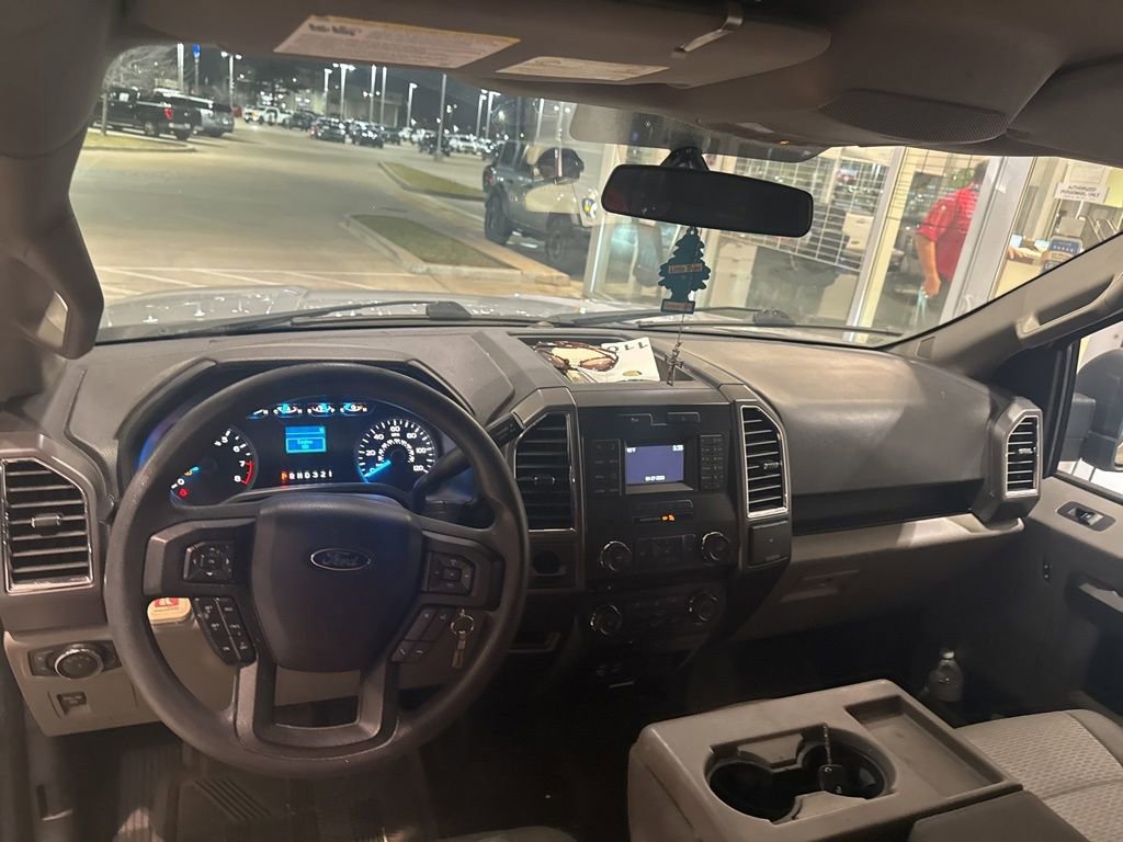 Used 2015 Ford F150 XLT image 18